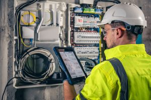 Maintenance-engineering